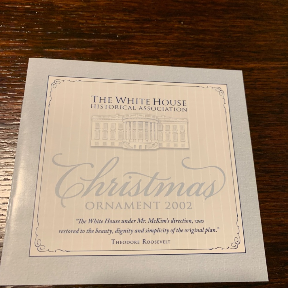 White House Christmas Ornaments - Picture 3 of 9